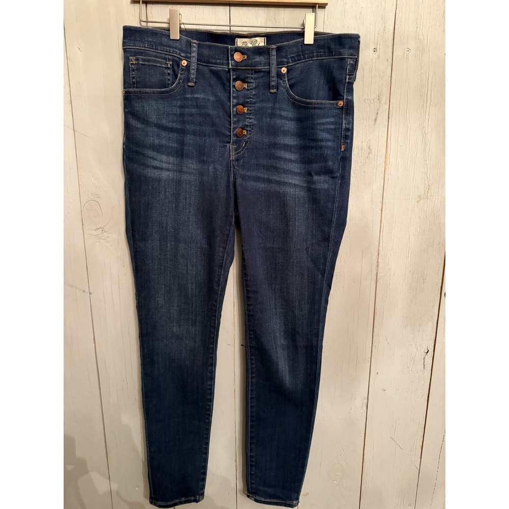 Madewell mid-rise skinny pockets Dark Wash distressed Button Fly jeans 31